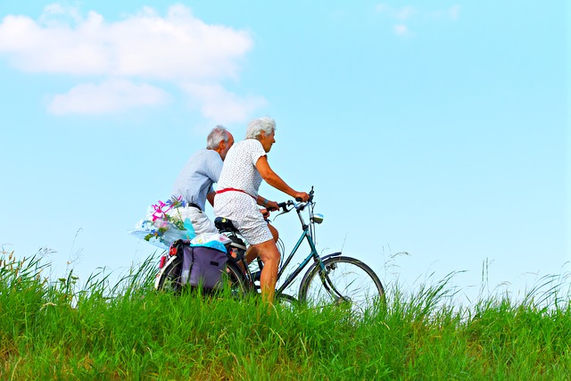 Atividade física constante para idosos evita dores crônicas