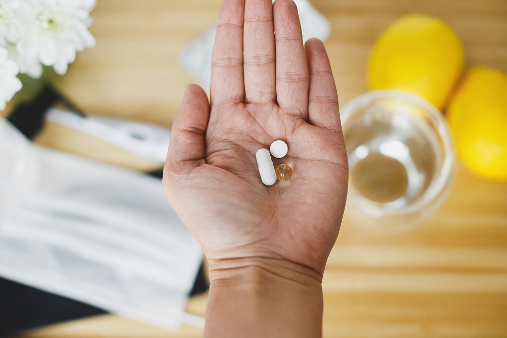 Ibuprofeno: Por que devemos evitar o uso em caso de sintomas de Covid-19